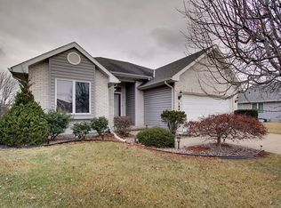 164 Lexington, Quincy, IL 62305