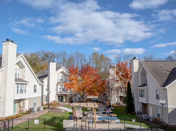 716 N Niles Ave #312