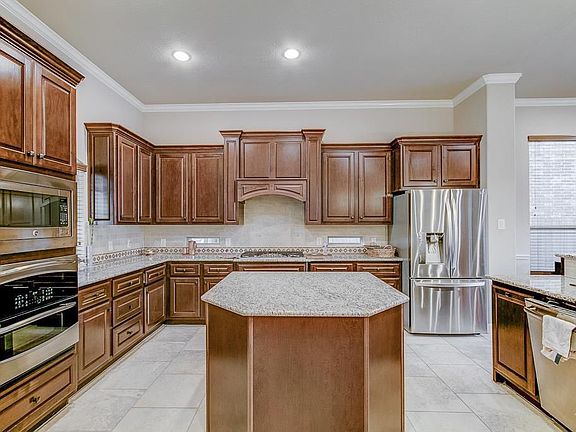 5th image of 7330 Hudson Grove Ln