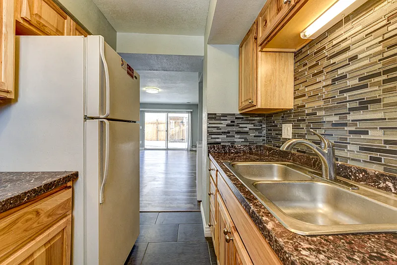 Building Photo - 1075 Sir Galahad Dr