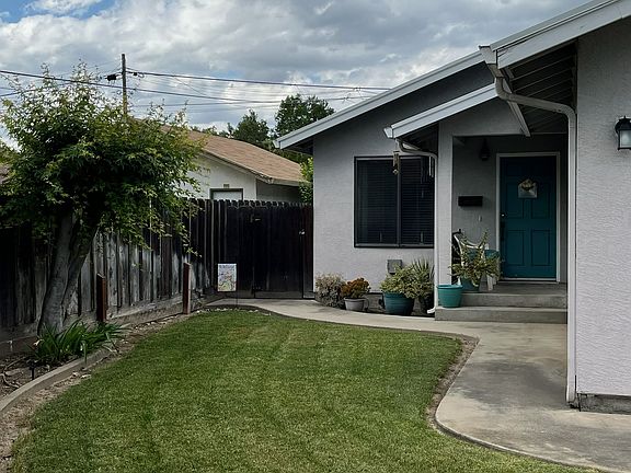 3rd image of 1431 Cahill Ave