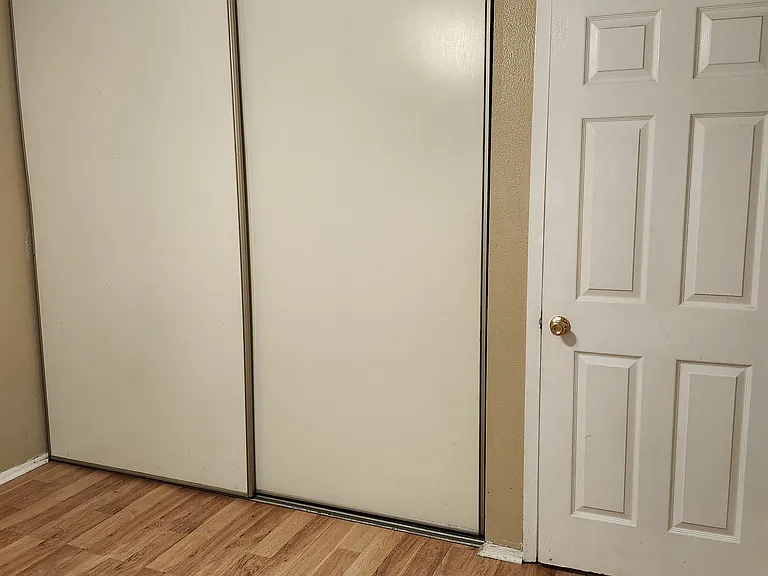 4th Br closet