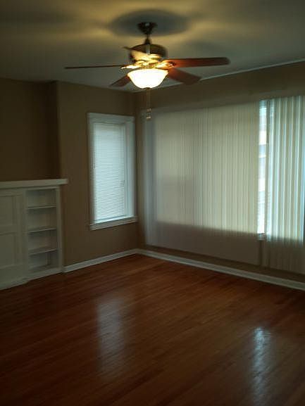 1st image of 4833 E Walton St #1