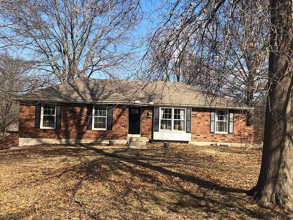 1st image of 1410 E 183rd St