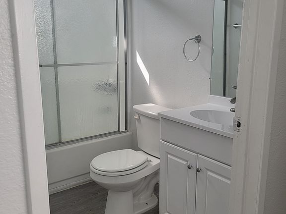 2nd image of 147 E Avenue 43 APT 104