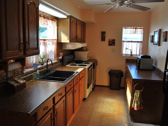 5th image of 1700 Saint Croix Dr