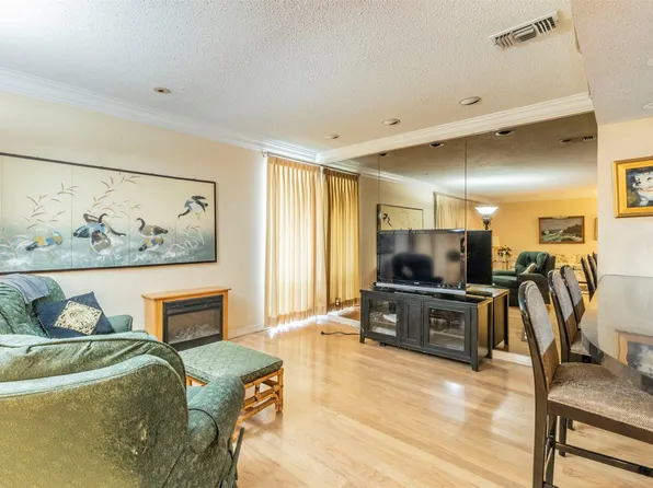 512 E Avenue J APT A, Grand Prairie, TX 75050