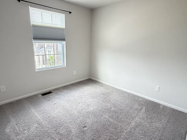 49623 Cherry Hill Rd — Photo 13