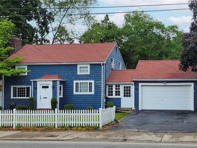 176 Holden St, Attleboro, MA, 02703