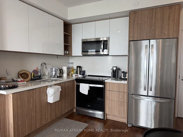 25 Holly St #1708 — Photo 2