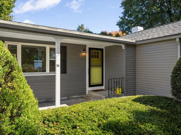 78 Salem End Ln, Framingham, MA 01702