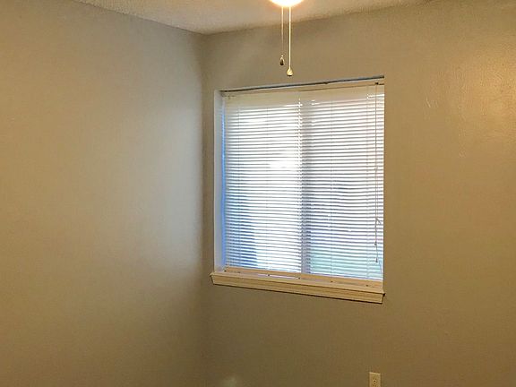 2nd image of 1629 Claudia Dr