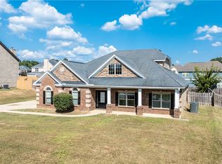 151 Landing Way, Smiths Station, AL 36877