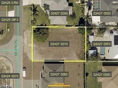 1st image of 913 NE 4th Pl