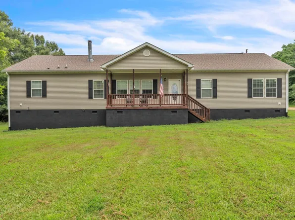 99 Starnes Rd, Laurens, SC 29360