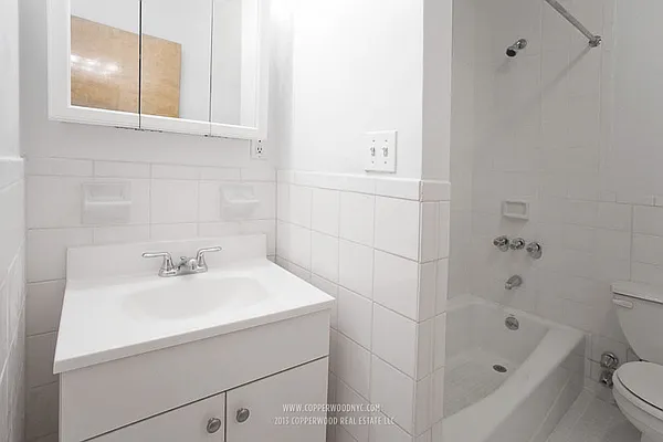 Rented by Copperwood Real Estate | media 15