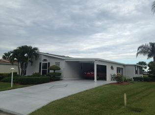 8212 13th Hole Dr, Port Saint Lucie, FL 34952