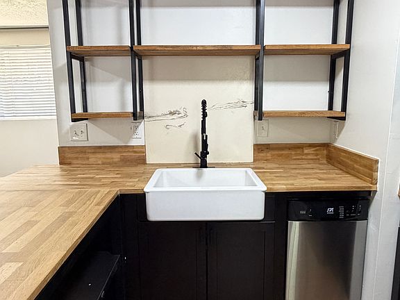 4th image of 761 W 600 S APT 8
