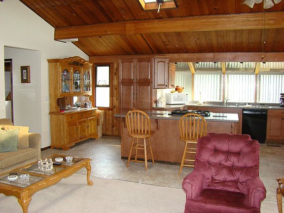 Another view of kitchen