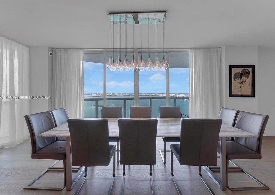 1st image of 1800 N Bayshore Dr APT 4001