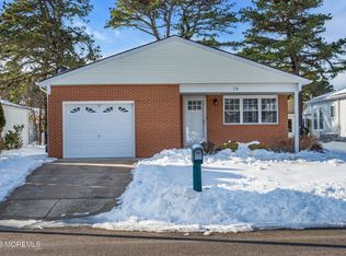 374 Port Royal Drive, Berkeley, NJ 08721