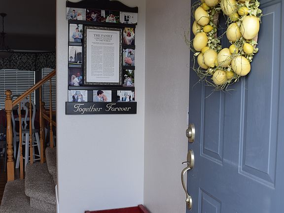 3rd image of 6047 W Park Ln