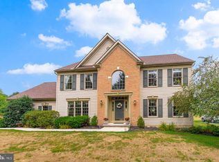 1370 Sylvan Rd, Lancaster, PA 17601