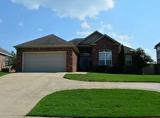 3035 Eaglecrest Cir, Springdale, AR 72762