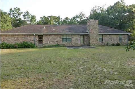 View of rear of home from back yard