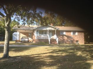 149 W Hampton St, Leesville, SC 29070