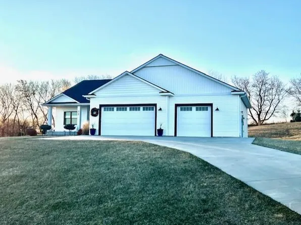 868 Zumbro Woods Ln NW, Oronoco, MN 55960