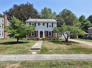 21 Don Ave, Rumford, RI 02916