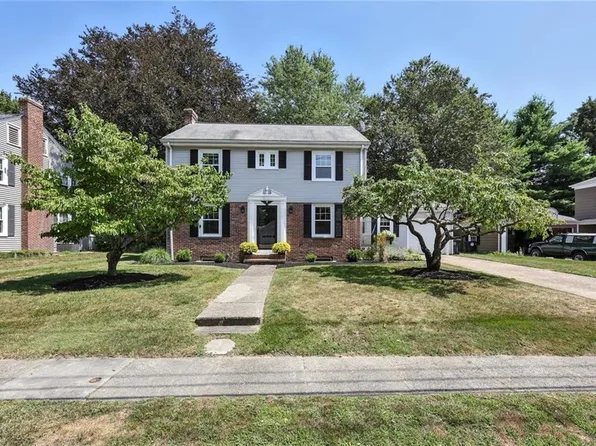 21 Don Ave, Rumford, RI 02916