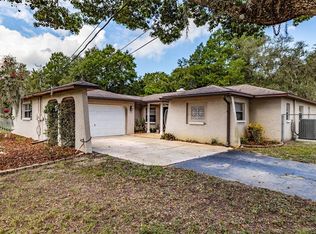 9111 Osceola Dr, New Port Richey, FL 34654