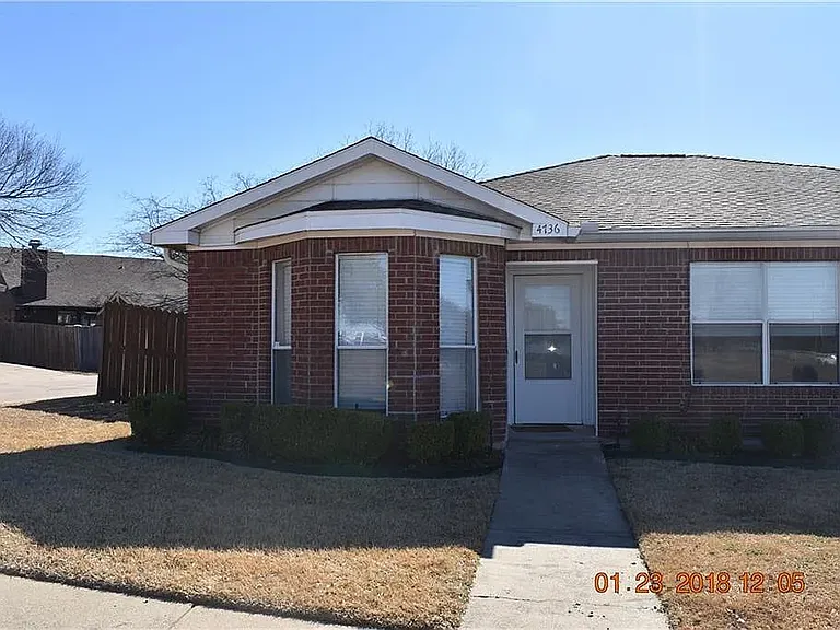 4736 Morningside Dr — Photo 1