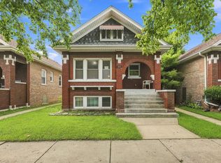 1806 Harvey Ave, Berwyn, IL 60402
