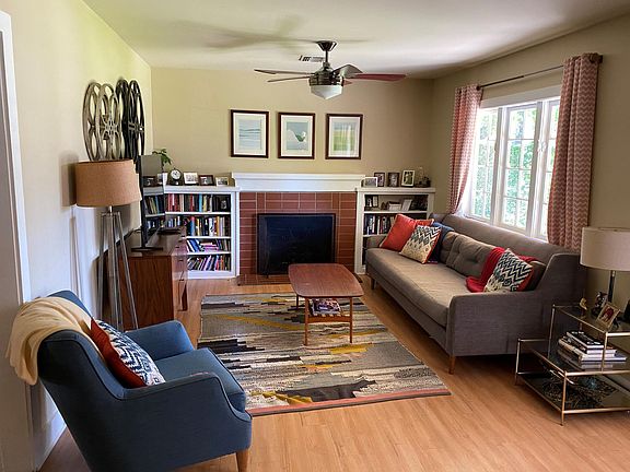 3rd image of 937 N Catalina Ave