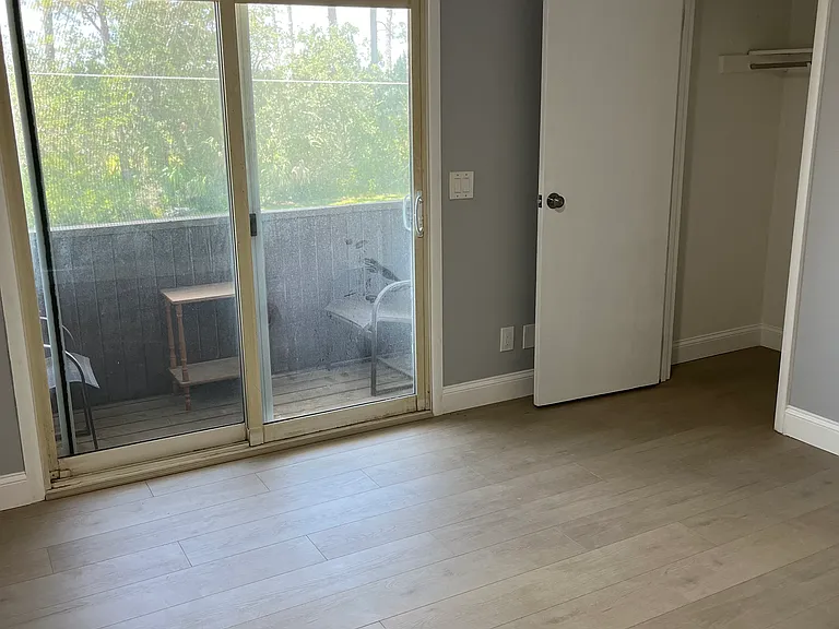 2519 Waters Edge Dr #2519 — Photo 9