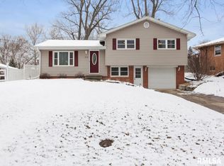 231 Mount Aire Dr, East Peoria, IL 61611