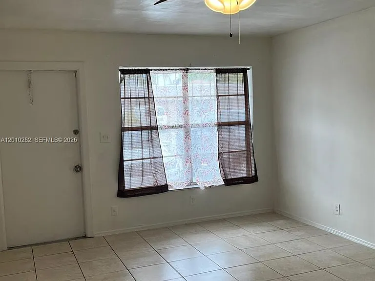 7721 SW 10th Ct #B — Photo 4