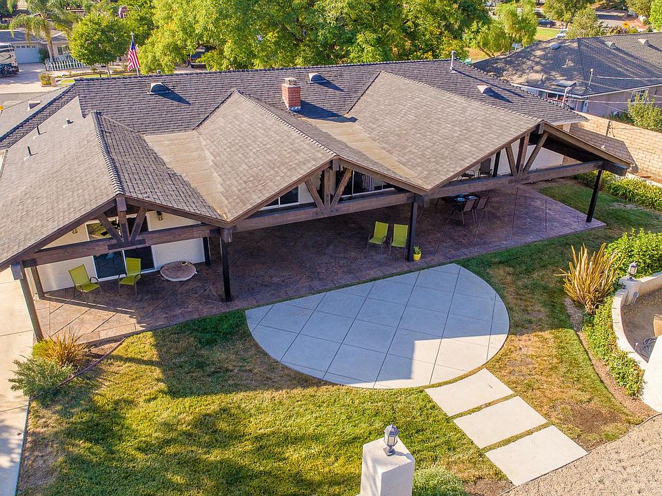 1st image of 1078 Waverly Heights Dr