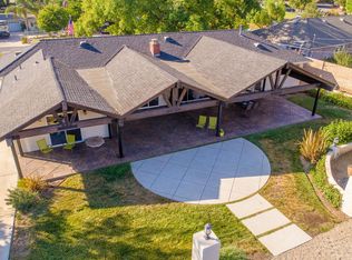 1078 Waverly Heights Dr, Thousand Oaks, CA 91360
