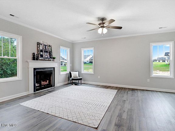 5th image of 105 Baileys Place