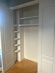 Rented by Alexander Bilu, LREB