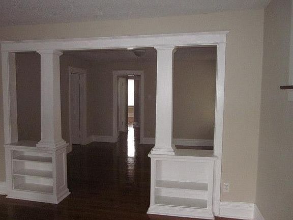 4th image of 6165 Waterman Blvd