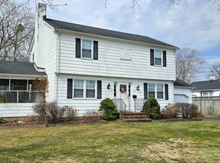 70 Lewis Ln, Brick, NJ 08724