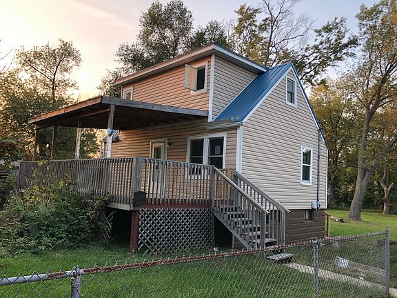4th image of 3520 E 36th Ave