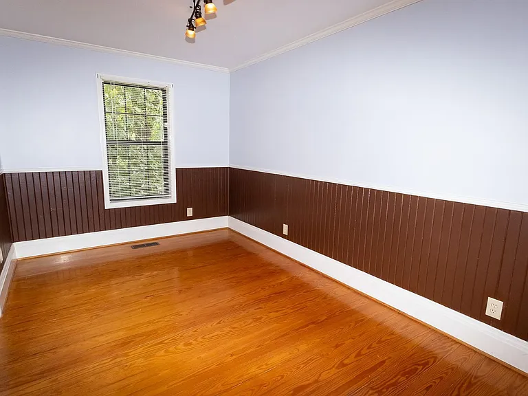 3259 Ozark Cir — Photo 10