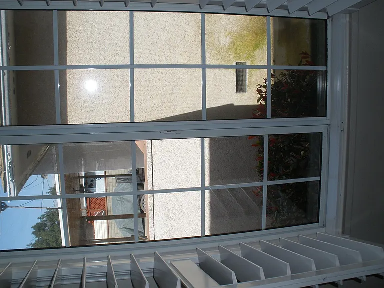 5325 Dunrobin Ave — Photo 22