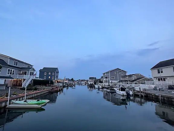 5th image of 1816 Nautilus Dr